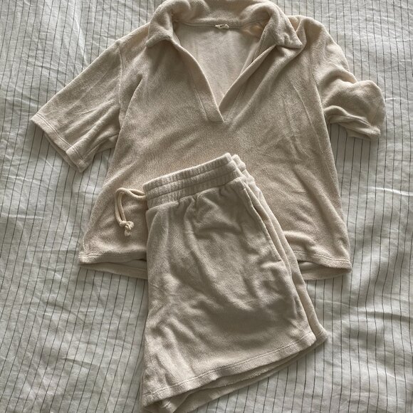 Aritzia Wilfred SET Terry Polo + Shorts - Picture 3 of 6